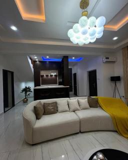 Tarom Luxury Apartment - Port Harcourt - 3