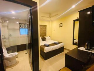 Reo Classic, near Haridwar railway station & bus stand - Haridwar - 5