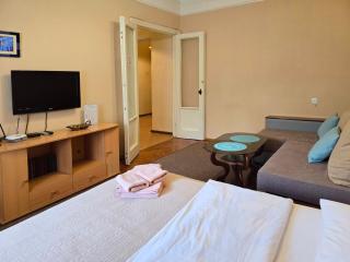 Home Hotel Apartments on Lva Tolstogo - Kyiv - 6