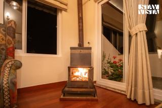 StayVista at Little Frida with Bonfire, BBQ - Mukteshwar - 7