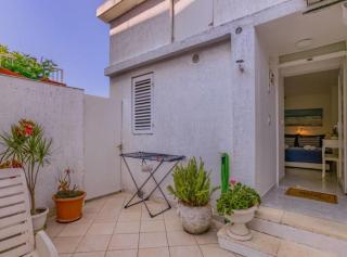 Sunset Tides Apartments with Terrace and Sea View - Korčula - 3