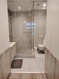 Menlyn Maine Trilogy 1417 - 7