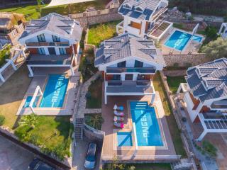 Celebrity E - Fethiye - 1