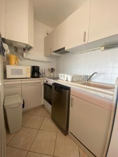 PORT CAMARGUE – BEL APPARTEMENT CLIMATISÉ AVEC VUE MER, TERRASSE PARKING – 4 PERSONNES - Le Grau-du-Roi - 1