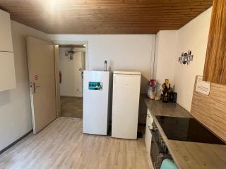 Monteurzimmer Basic Zentrale Unterkunft mit Gemeinschaftsbädern - Kempten - 3