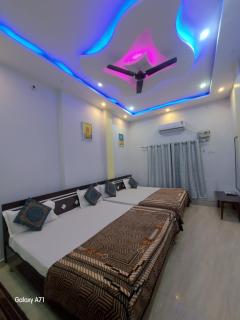 SHIV RESIDENCY PAYING GUEST HOUSe - Jāmb - 9