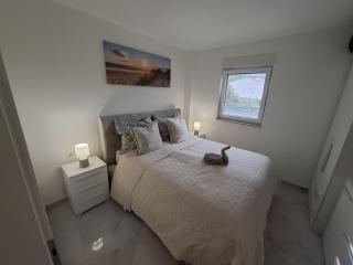 Deluxe apartment with swimming pool - Baška Voda - 9