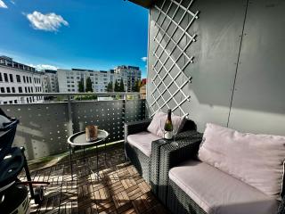 Central Apt with 2 balconies - Oslo - 0
