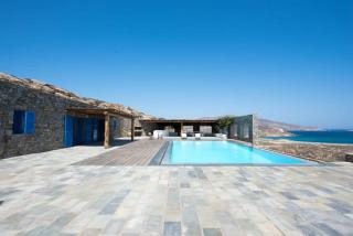 Villa Victoria with Sea View and Two Private Pools - Ftelia - 7