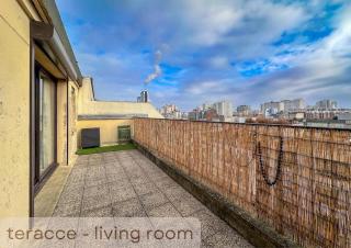 Parisian nest - panoramic views - free parking - Parijs - 5