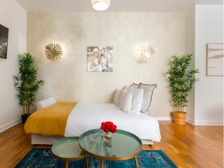 Cozy Apartment - Champs Elysees - Monceau - Paris - 2