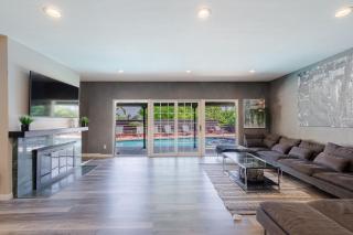 Mulholland Drive with Spa & Game Room - Los Angeles - 9