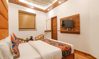 HOTEL AMBASSADOR SUKHNA LaKE CHANDIGARH - Chandīgarh - 9