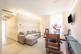 GuestHost - Mare Monti Apartments 4-7 - Nicola - 0