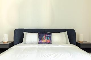 2BR-Beach Access - Stunning Marina&Palm View - 1