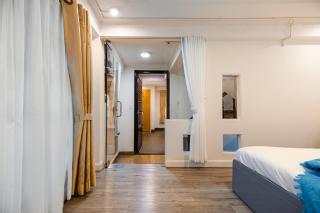 Entire 5BedRoom House Central Saigon Quiet Alley in District 3 - Ho Chi Minh City - 1