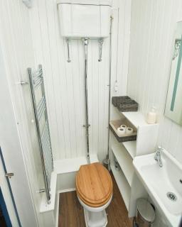 Cosy Ground Floor Victorian Flat in the Heart of Hawick - 1