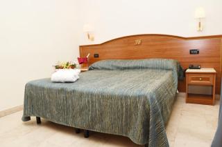 Fashion Hotel - Valmontone - 2