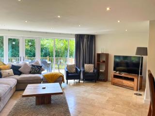 Luxurious 4 Bedroom New England Style Villa - Trewhiddle Villa 23 - St Austell - 8