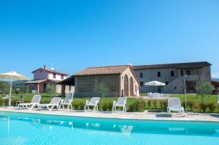 AGRITURISMO La COLLINA del SOLE - Coltavolino - 1
