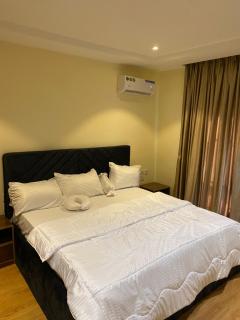 Supreme Apartment & Residence - 8