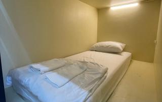 Playground Hostel and cafe Khaosan Road - - 5