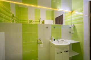 Cozy Studio Apartment - Bratislava - 6