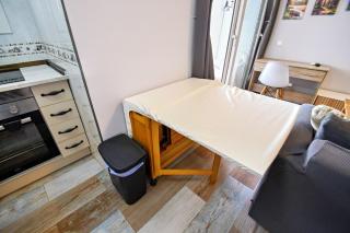 Serene Lakeview Retreat - 5