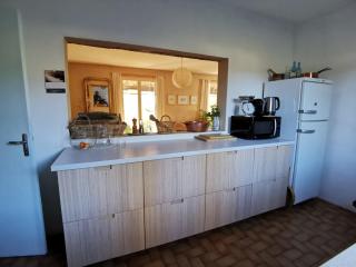 Maison de charme en Luberon à proximité de Lourmarin piscine privée et grand jardin - Puyvert - 2