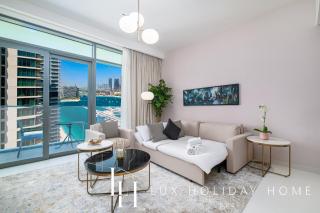 LUX The Marina Vista Beachfront Suite 5 - 4