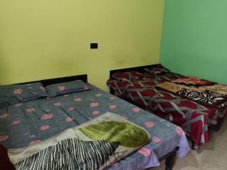 Sarthak Home Stay - 6