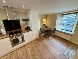 Airlie Arms Hotel - Kirriemuir - 6