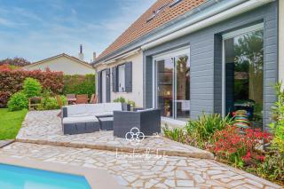 Maison avec Piscine et Jardin proche Le Mans - Saint Pavace - 7