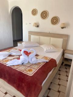 Angela Hotel - Agia Marina - 1