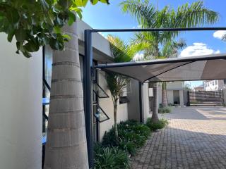 Smart 2BR w Starlink, Alexa & Solar, Salama Park - Lusaka - 0