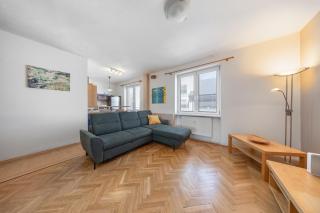 Quiet and Cozy Apartment in Old Town - Free Parking - 6