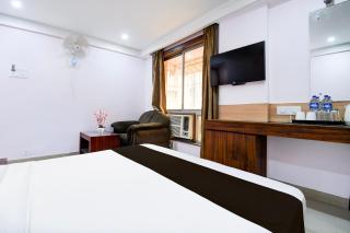 Super Collection O Shanti Bhawan Bank More Formerly Madhulika - Dhanbād - 5