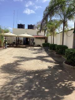 Diani Beach 2 Cottages - Praia de Diani - 4