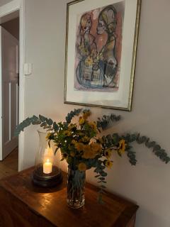 Dottie's charming cottage two bedroom apartment and work space - 4