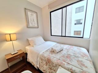 Habitación Baño Compartido dentro de un Departamento - 2