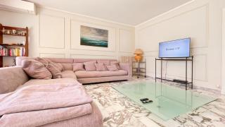 comfortable 3 bedroom, superb south terrace - 6