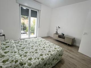 Appartamento con terrazza - Gazzada - 2