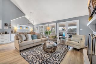 Sleeps 24 Waterfront Dock Golf Cart Walk to Beach - Pawleys Island - 7