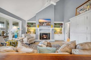 Sleeps 24 Waterfront Dock Golf Cart Walk to Beach - Pawleys Island - 6
