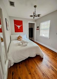 4BR house in trendy East Austin - Austin - 2