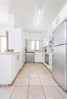 Sunrise Bay Villa #4 - 7