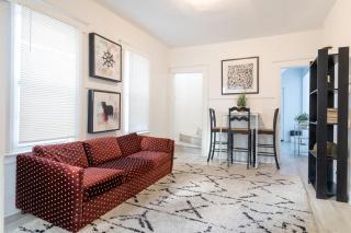 Family-Friendly 4BR Detroit Home: WiFi Parking - Detroit - 4