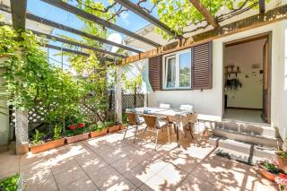 Mediterranes Ferienhaus nur 550 Meter zum Strand mit Grillbereich, privater Terrasse, Parkplatz - Baška - 0