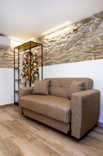 Theros Easy Living - 7