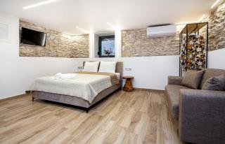 Theros Easy Living - 6